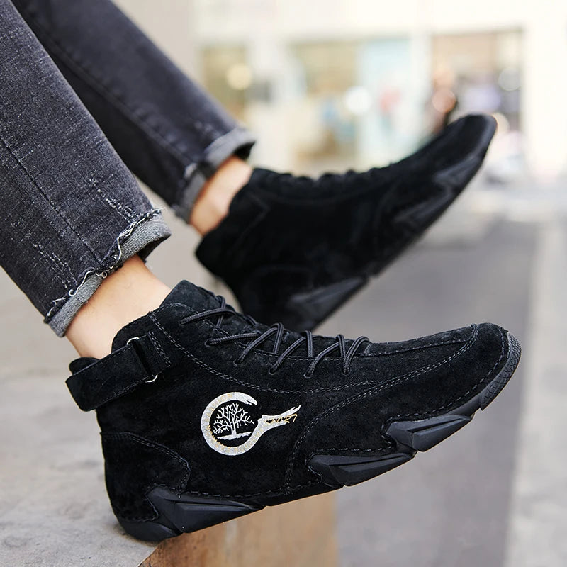 Brand's New Autumn Men's Shoes Are Anti Slip Wear-resistant Low Top Casual Motorcycle Boots Fashionable High Top Workwear Shoes